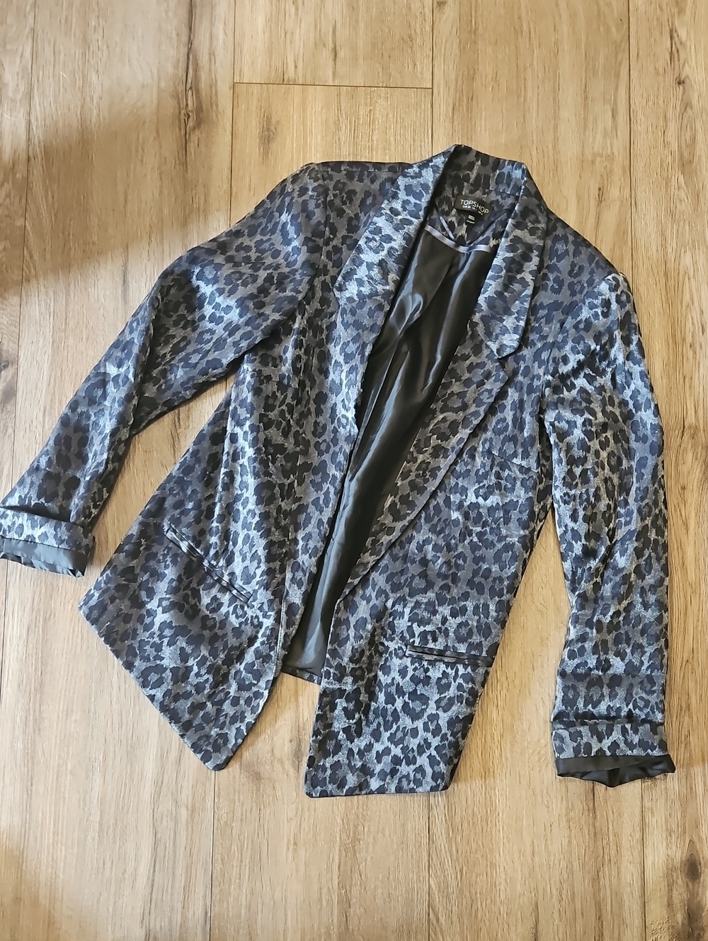 TOPSHOP Women's Gray Leopard Print Blazer Sz 4